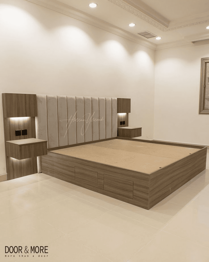 Neutral bedroom with laminate wall panels